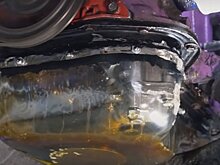 Русские умельцы сделали мотор автомобиля прозрачным и удивились, как там все работает