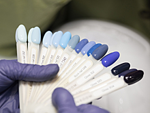 Россиянка получила ожоги при попытке самостоятельно снять гель-лак