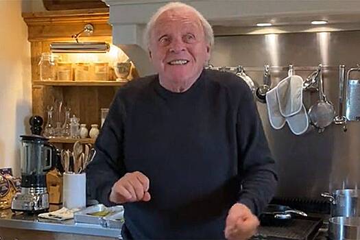 85-летний Энтони Хопкинс станцевал на кухне и восхитил фанатов