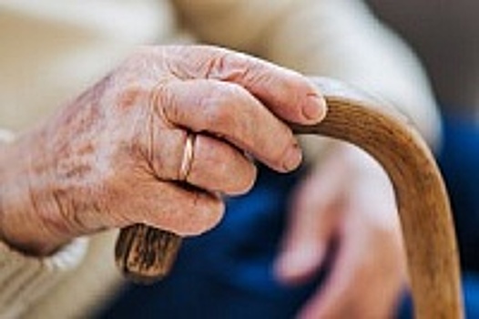 Женщин-ветеранов района Старое Крюково поздравили с весенним праздником