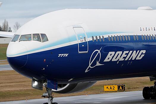 S&P понизило рейтинг Boeing
