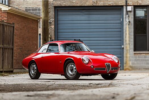 Эту Alfa Romeo нашли после 35 лет забвения