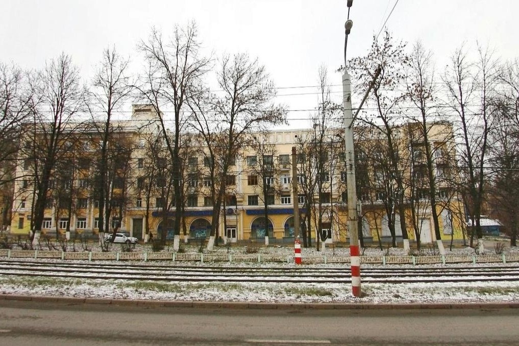 Жилой дом со статусом ОКН на проспекте Гагарина обследуют из-за жалоб