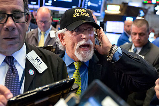 Хедж-фонды отстали на $1 трлн