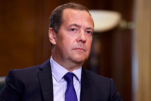 Медведев отреагировал на заявку ускоренного вступления Украины в НАТО