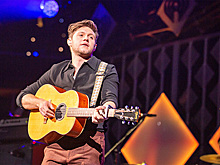 Участник One Direction рассказал об алкоголизме и депрессии во время тура группы