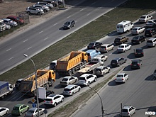 Новосибирцы встали на выезде из города: от Троллейной до Ордынского шоссе расстянулась пробка