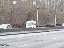 Бетонные блоки на проспекте Победы в районе ЦНТИ могут убрать