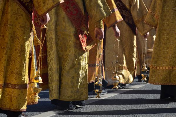 В центре Екатеринбурга ограничат движение из-за Крестного Хода