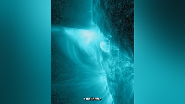 На Солнце зафиксирована мощная вспышка