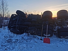 В аварии на трассе в Омской области погиб пассажир большегруза