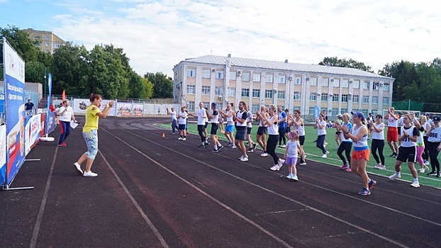 В Славянске-на-Кубани прошел турнир по пляжному волейболу среди девушек и женщин