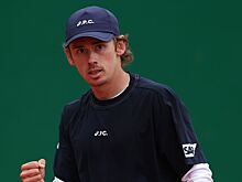 Алекс де Минор квалифицировался на Итоговый турнир ATP — 2025. Осталось одно место