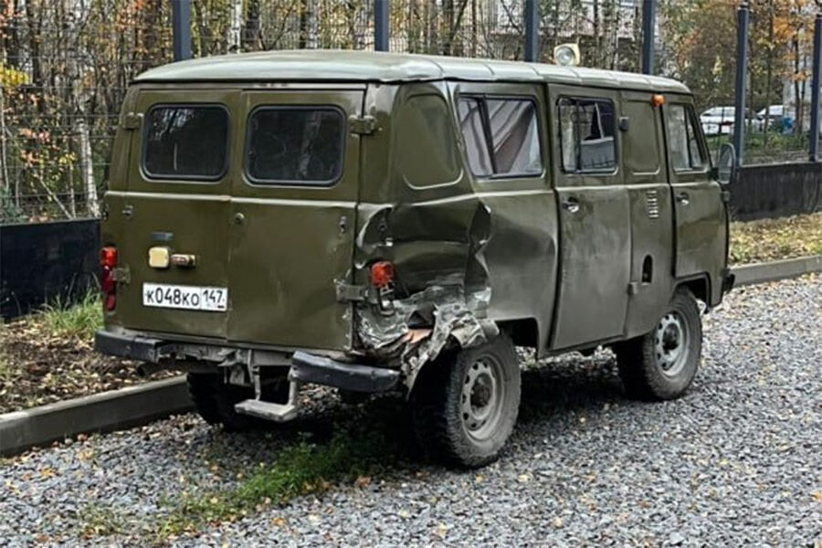 Нетрезвый подполковник Минобороны и его жена напали на наряд ДПС в Ленобласти