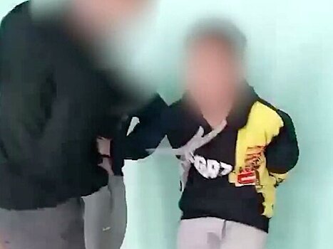 Школьник в Татарстане избил младшеклассников