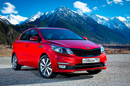 Какие автомобили россияне покупали за последний год