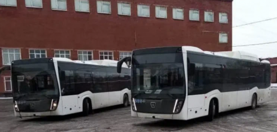 В Омск поступила первая партия новых автобусов