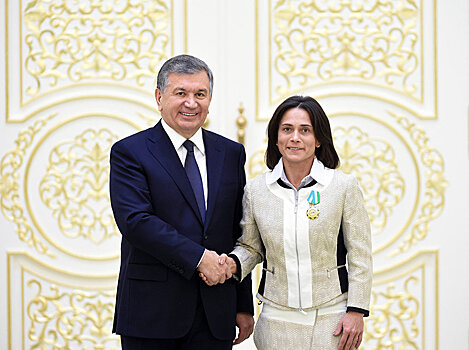 Шавкат Мирзиёев вручил государственные награды