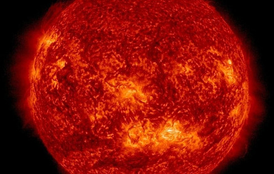 На Солнце произошла сильная вспышка