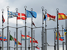 Боятся, медлят и грызутся между собой: почему Евросоюз не способен проводить единый курс