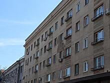 В Курске завершается ремонт фасадов домов на улице Ленина