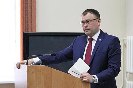 Мэра Кемерова Сердюка назвали «хромой уткой»