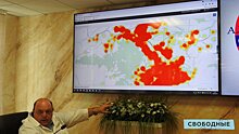 «Видите, как город полыхает?» Журналистам показали ковидную карту скорой помощи Саратова