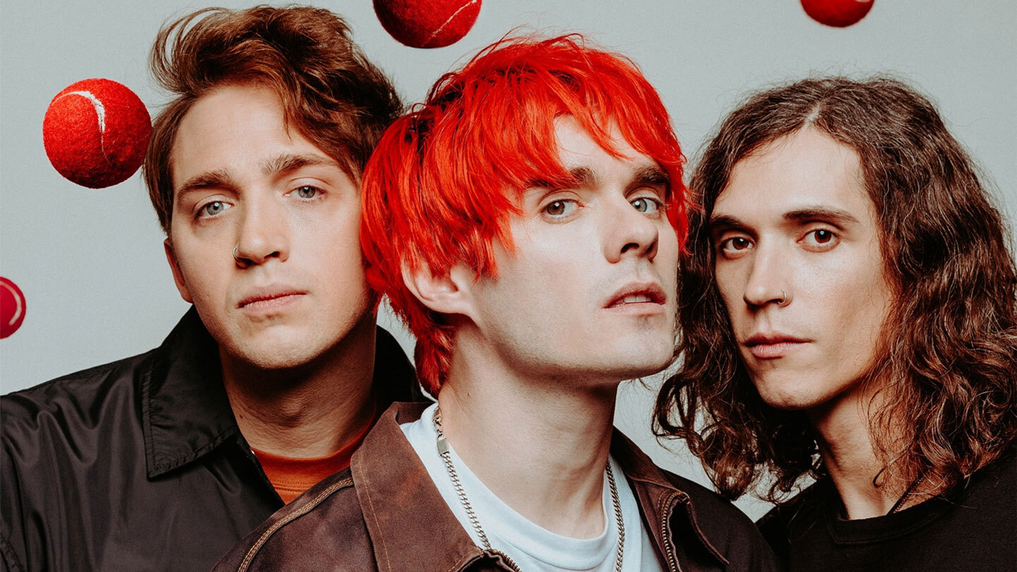 Waterparks отменили выход альбома из-за проклятия
