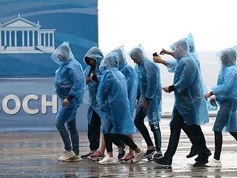 В АТОР рассказали, нужно ли отменять туры в Сочи из-за опасных ливней