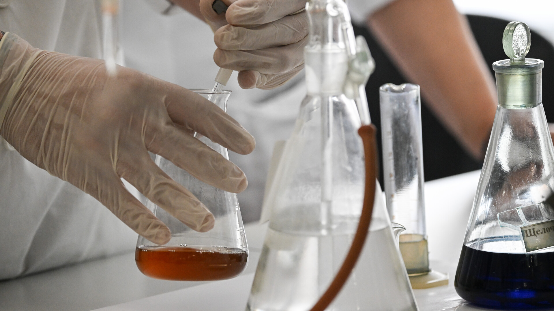 Римляне правда мазались этим Найдено первое лекарство из кала