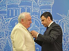 Дмитрий Миронов вручил награды сотрудникам и ветеранам областной прокуратуры