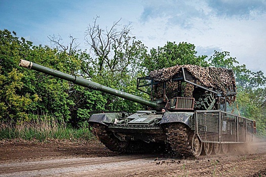 Польские танки PT-91 Twardy в ВСУ стали получать "мангалы" и защиту "Контакт"