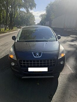 В Кирове пьяный водитель на «Пежо» сбил пенсионерку-нарушительницу