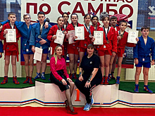 Ноябрьские спортсмены взяли четыре золота на первенстве Ямала по самбо
