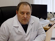 За оставленную о подъезда вдову ветерана ВОВ с коронавирусом влетело главврачу