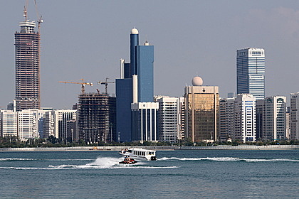 В Абу-Даби опровергли новые ограничения для туристов
