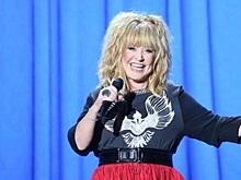 Кадры недели: Пугачеву подозревают в очередной пластике, Табаков вывел в свет новую девушку