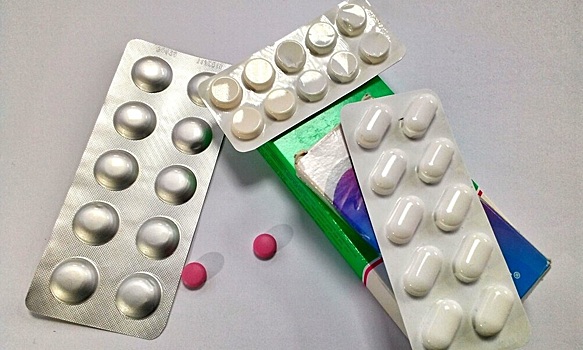 Аптеки прекратили продавать лекарства без рецептов
