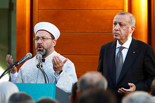 Немецкие политики проигнорировали открытие мечети из-за Эрдогана