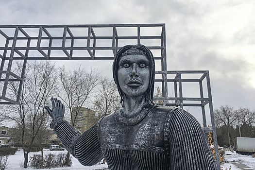 Памятник Аленке продали за 2,6 миллиона рублей