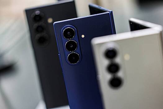 Samsung начнет экономить на смартфонах