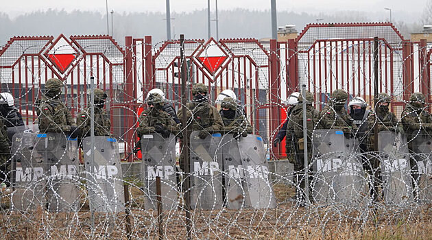 Польские пограничники стали адекватными и заговорили с белорусскими коллегами на русском языке