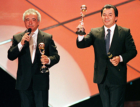 «От этой песни нельзя было спрятаться». Музыкальный критик назвал 10 главных хитов 1996 года