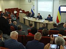 На Дону проходит образовательный семинар для глав городов и районов