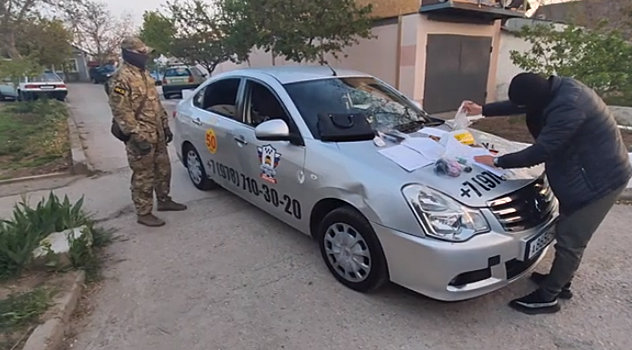 В Крыму задержали пенсионерку с партией наркотиков