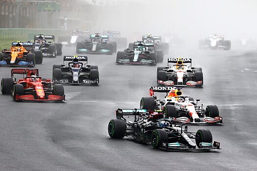 Формула-1 Гран-при Турции: Валттери Боттас выиграл гонку, Ферстаппен — второй, Хэмилтон — пятый, Мазепин — 20-й