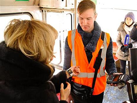 Жители Самары оценили удобство оплаты проезда в общественном транспорте "пластиком"
