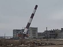 В Волгограде подорвали 80-метровую трубу на территории «Химпрома»