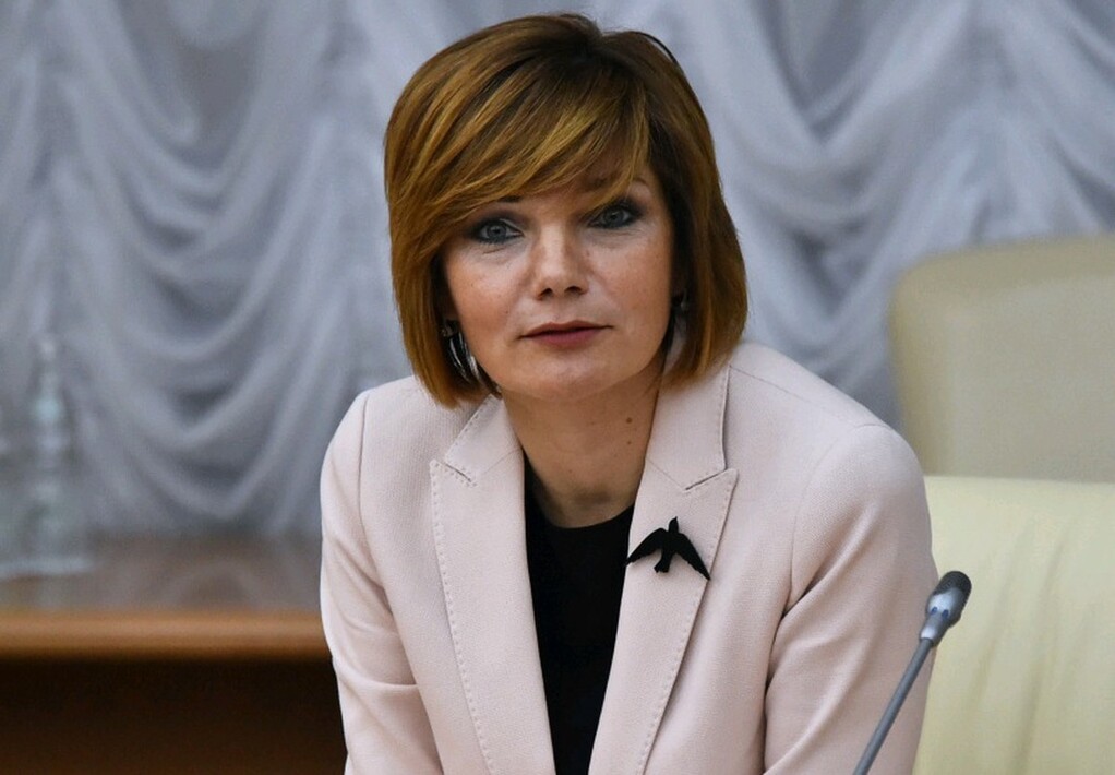 Ксения мишонова фото в купальнике