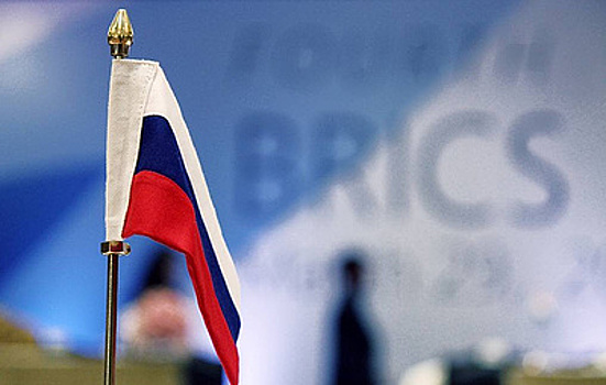 Банк БРИКС к 2026 году доведет общий пакет одобренных кредитов до $60 млрд